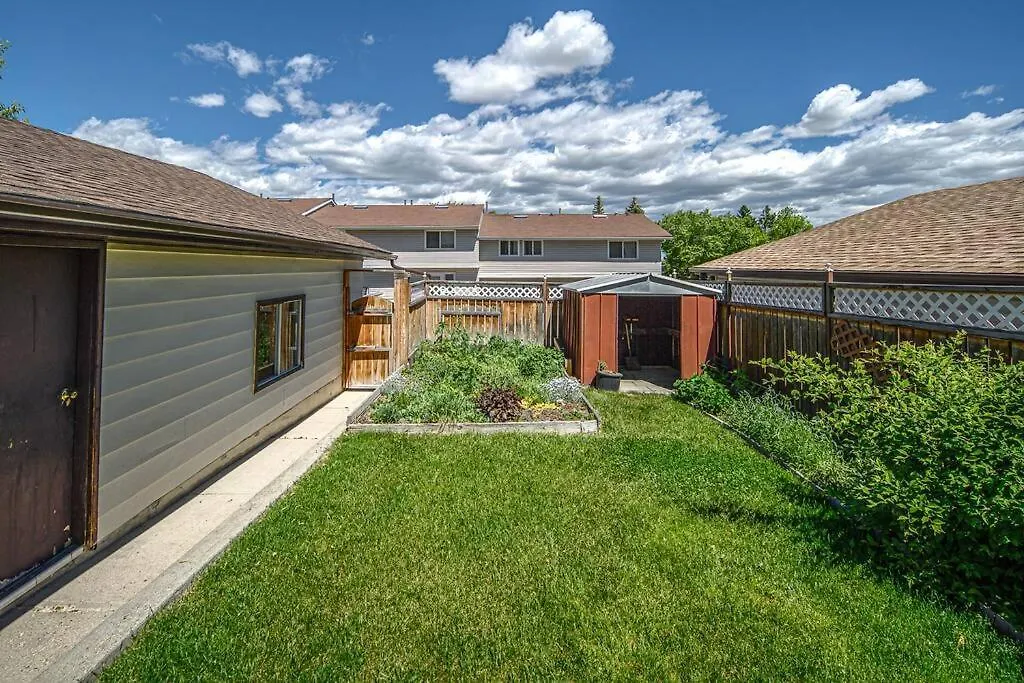 3Br2Ba Dbl Garage Home Fenced Yard Near Downtown And Yyc Pet Ok 0*, カルガリー